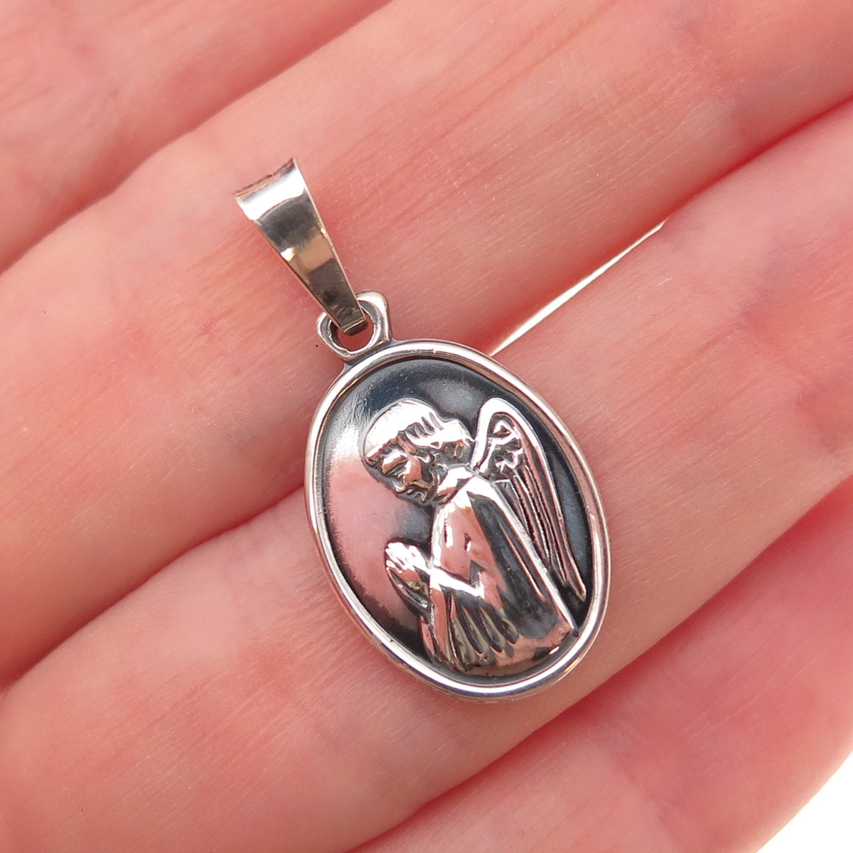 925 Sterling Silver Vintage Italy Praying Angel Oxidized Charm Pendant
