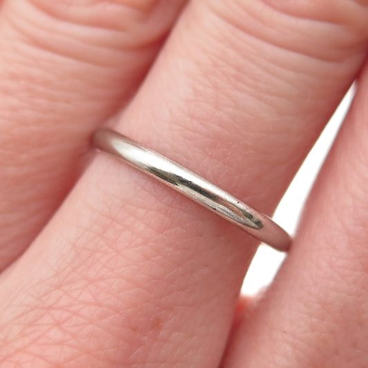 925 Sterling Silver Vintage Wedding Stackable Band Ring Size 8