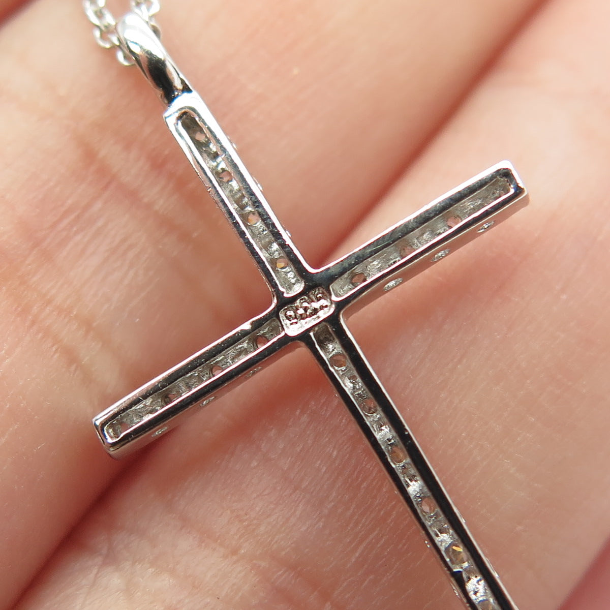 925 Sterling Silver Round-Cut C Z Cross Cable Chain Necklace 16-18"