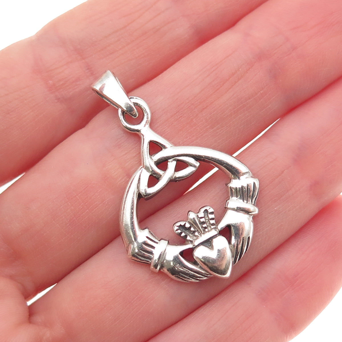 925 Sterling Silver Vintage Irish Claddagh Oxidized Charm Pendant