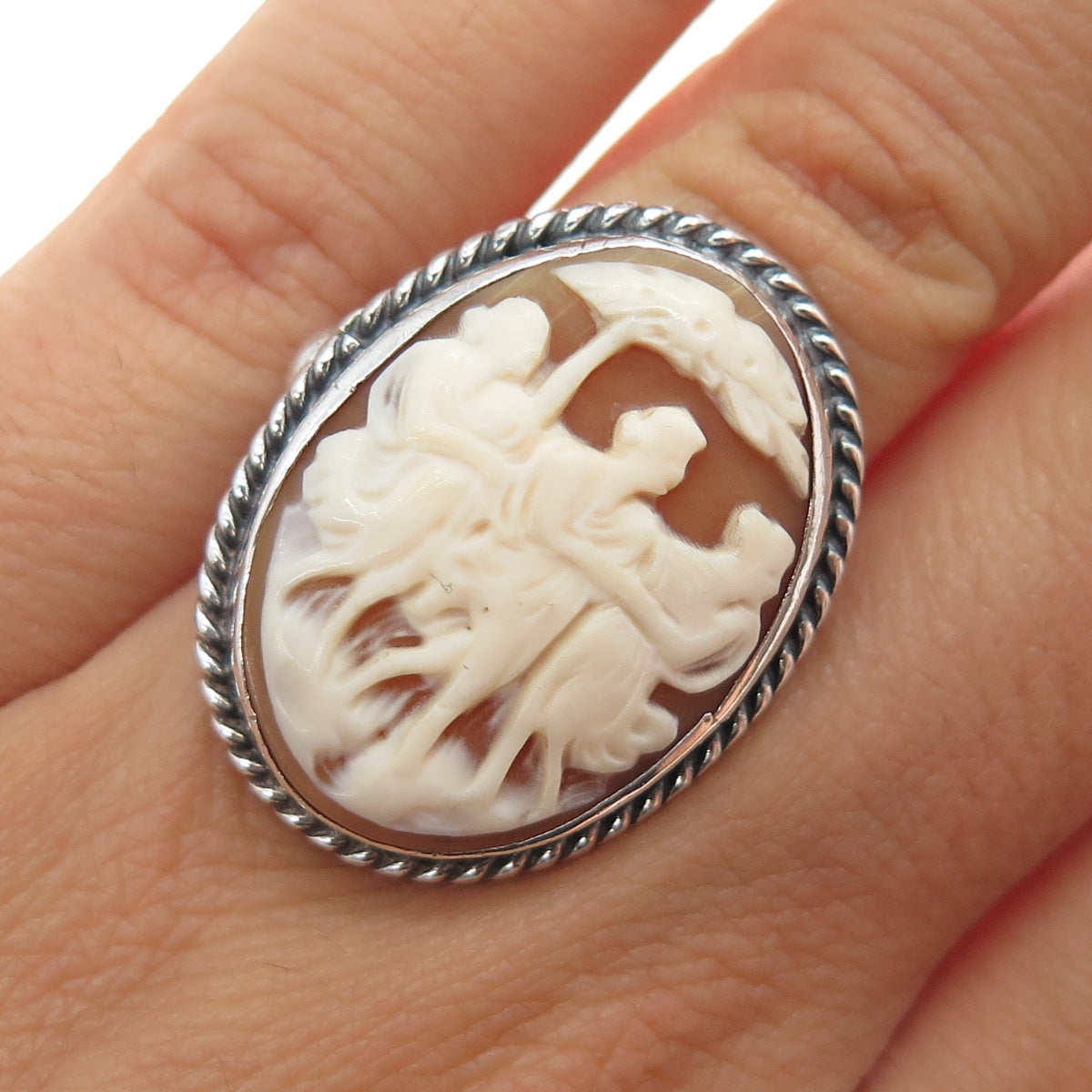 925 Sterling Silver Antique Art Deco Real MOP Caved Ladies Cameo Ring Size 4.5