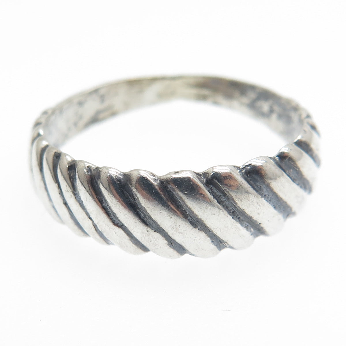 925 Sterling Silver Vintage Ribbed Oxidized Ring Size 9.25