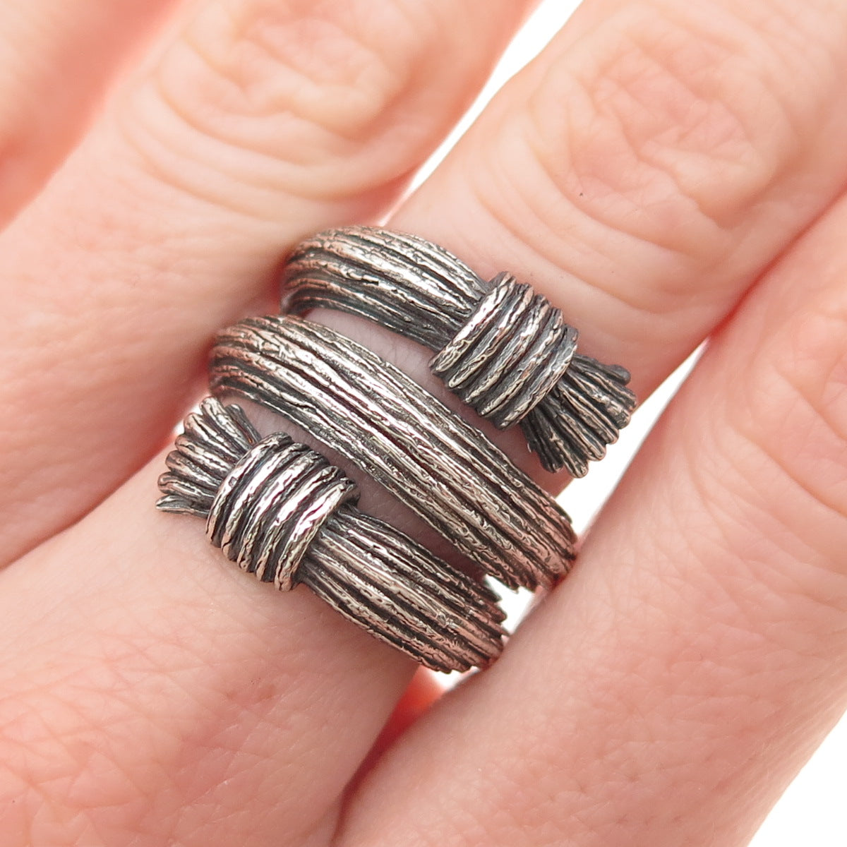 Bleue Burnham Sterling Silver London Adjustable Oxidized Spiral Ring Size 6.5