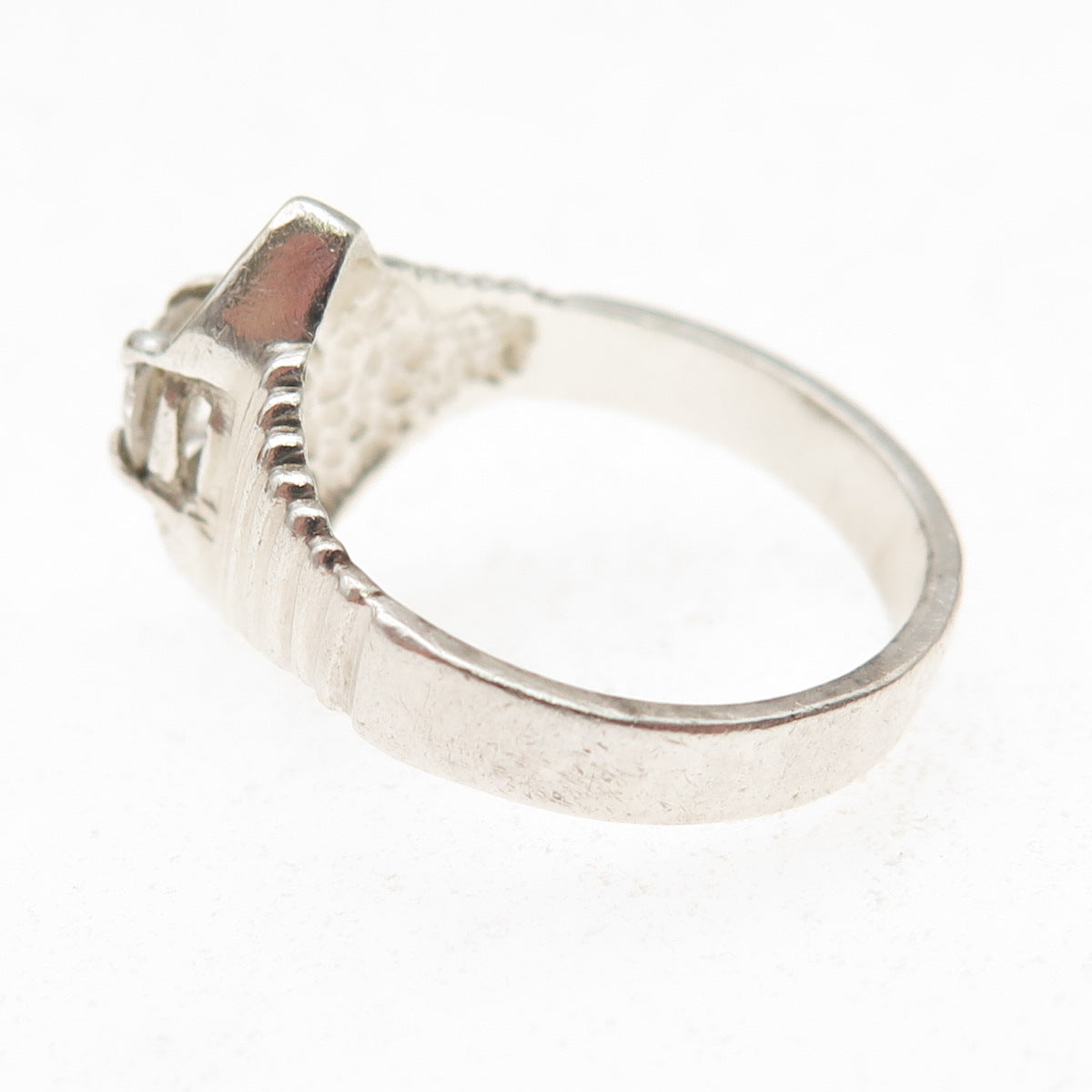 800 Silver 2-Tone Vintage Round-Cut C Z Modernist Oxidized Ring Size 6.25
