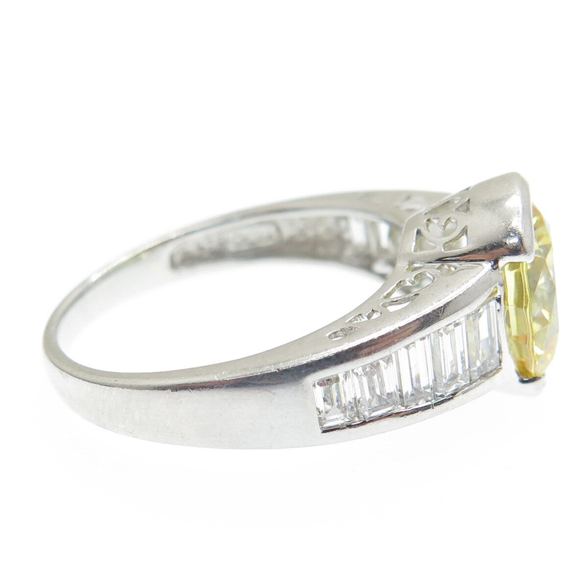 MEDA 925 Sterling Silver Canary & White C Z Ring Size 8.75