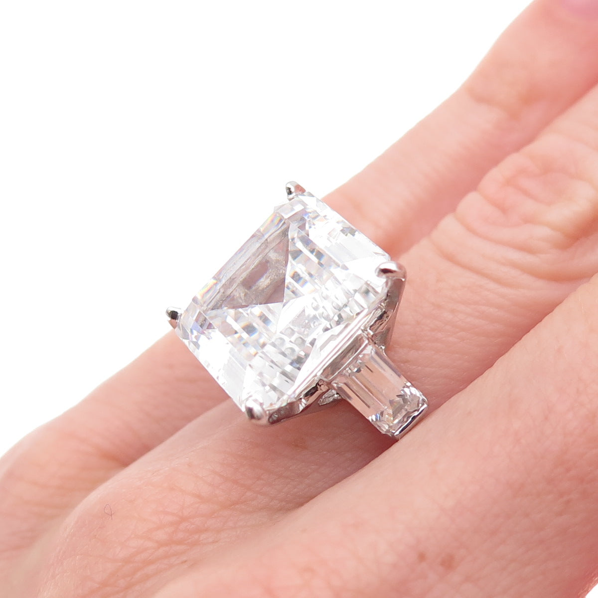 925 Sterling Silver Vintage C Z Engagement Ring Size 5.75