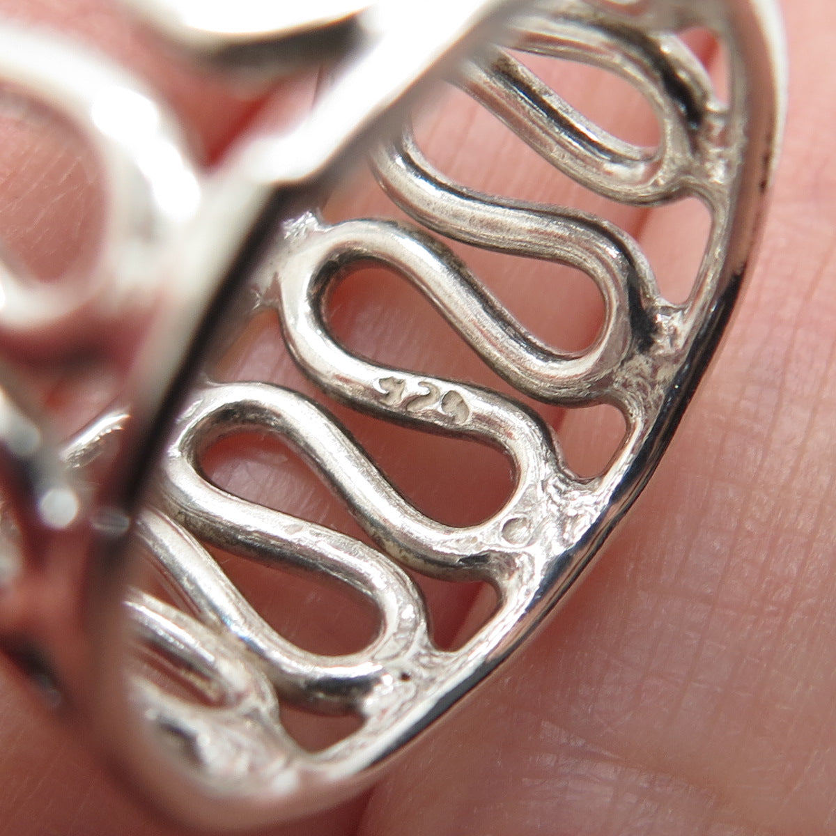 925 Sterling Silver Vintage Modernist Zig Zag Band Ring Size 10.25