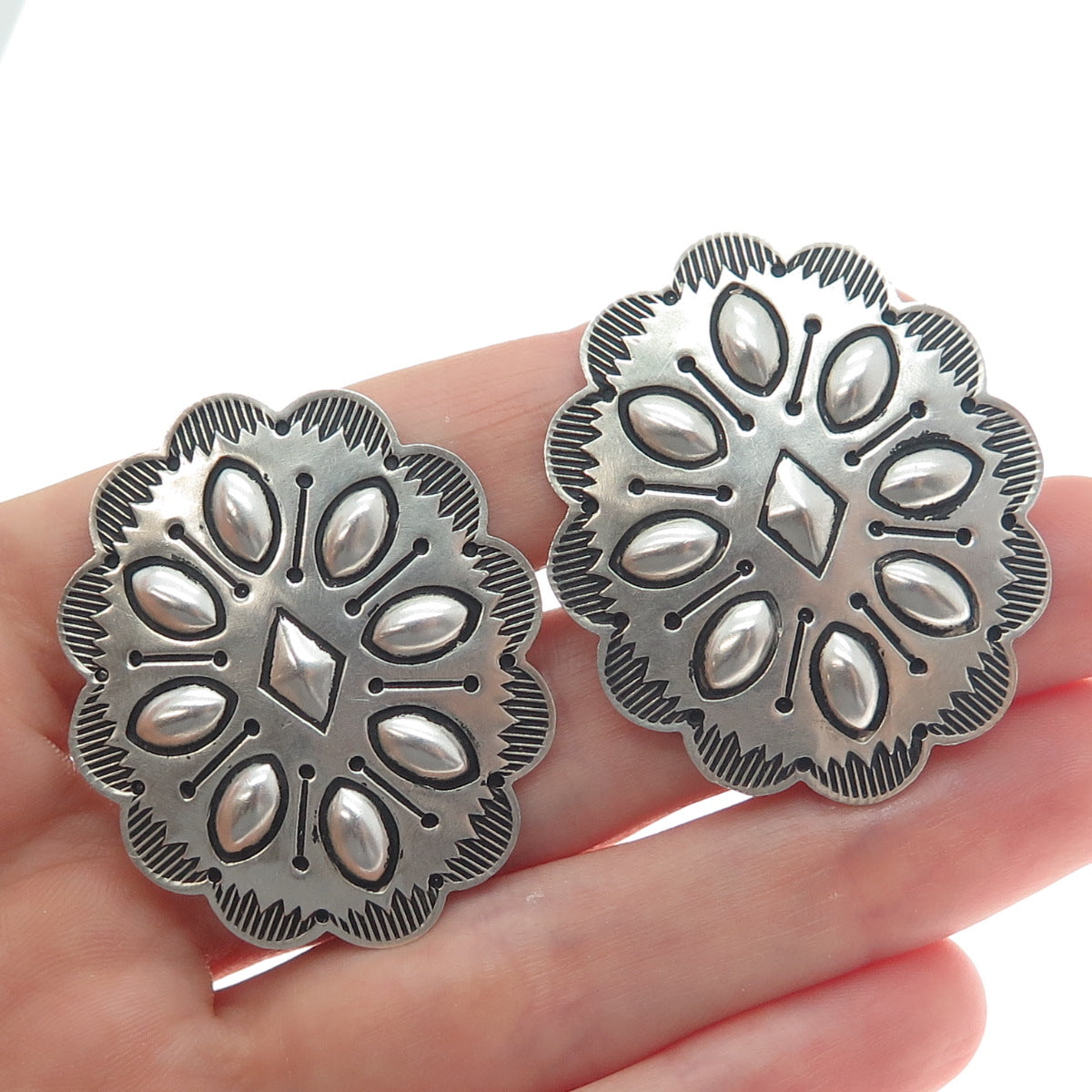 MICHAEL THOMPSON NAVAJO Old Pawn 925 Sterling Vintage Concho Clip On Earrings