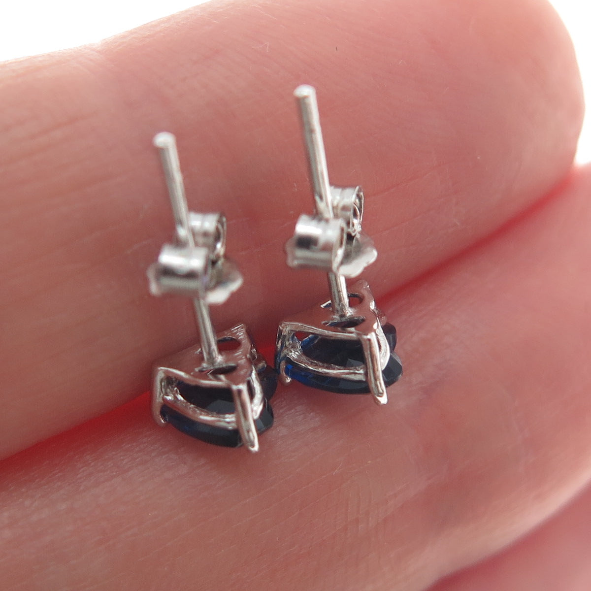 925 Sterling Silver Heart-Cut Dark Blue C Z Stud Earrings