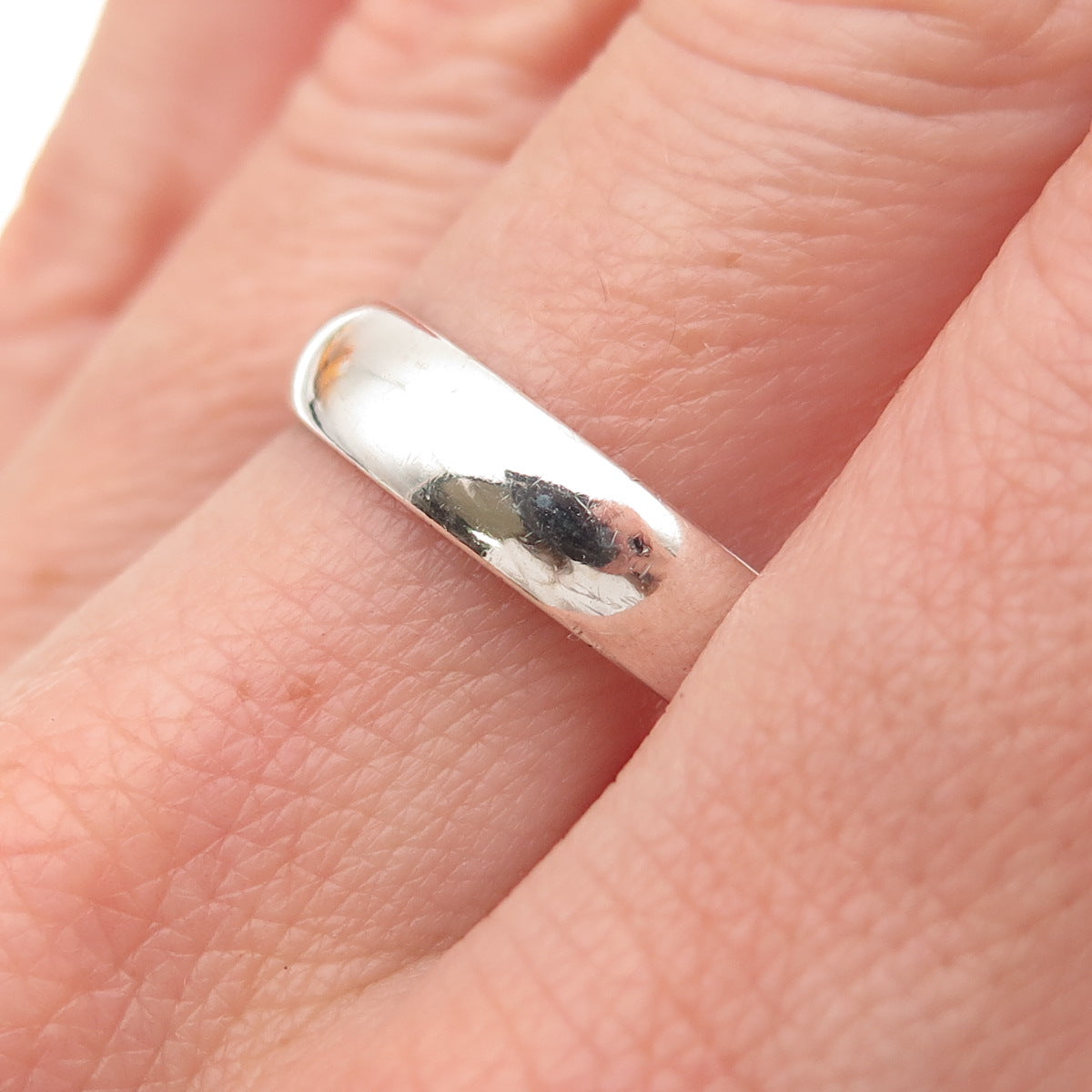 925 Sterling Silver Vintage Courage & Purity Classic Wedding Band Ring Size 8.25