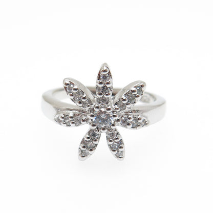 925 Sterling Silver Round-Cut C Z Flower Ring Size 7