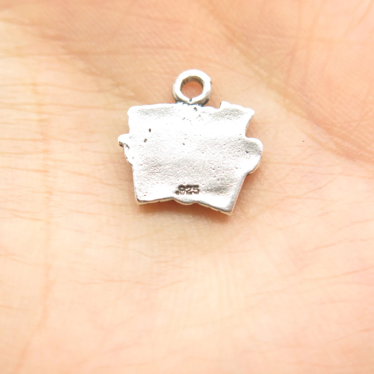 925 Sterling Silver Vintage "World's Greatest Mom" Charm Pendant
