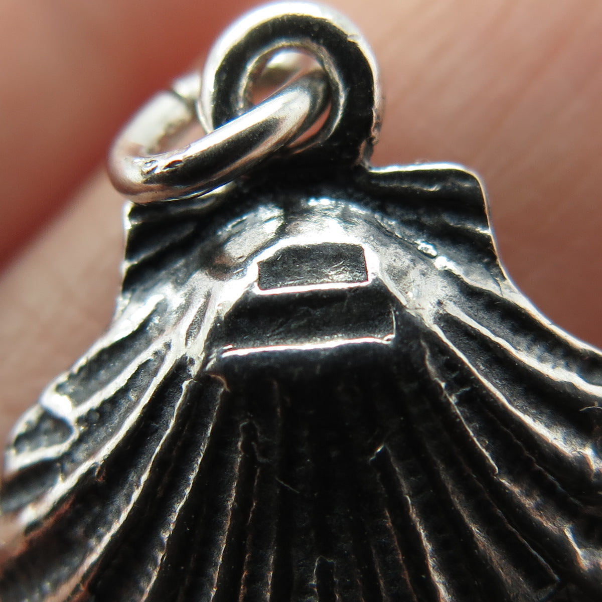 925 Sterling Silver Vintage Seashell Oxidized Charm Pendant