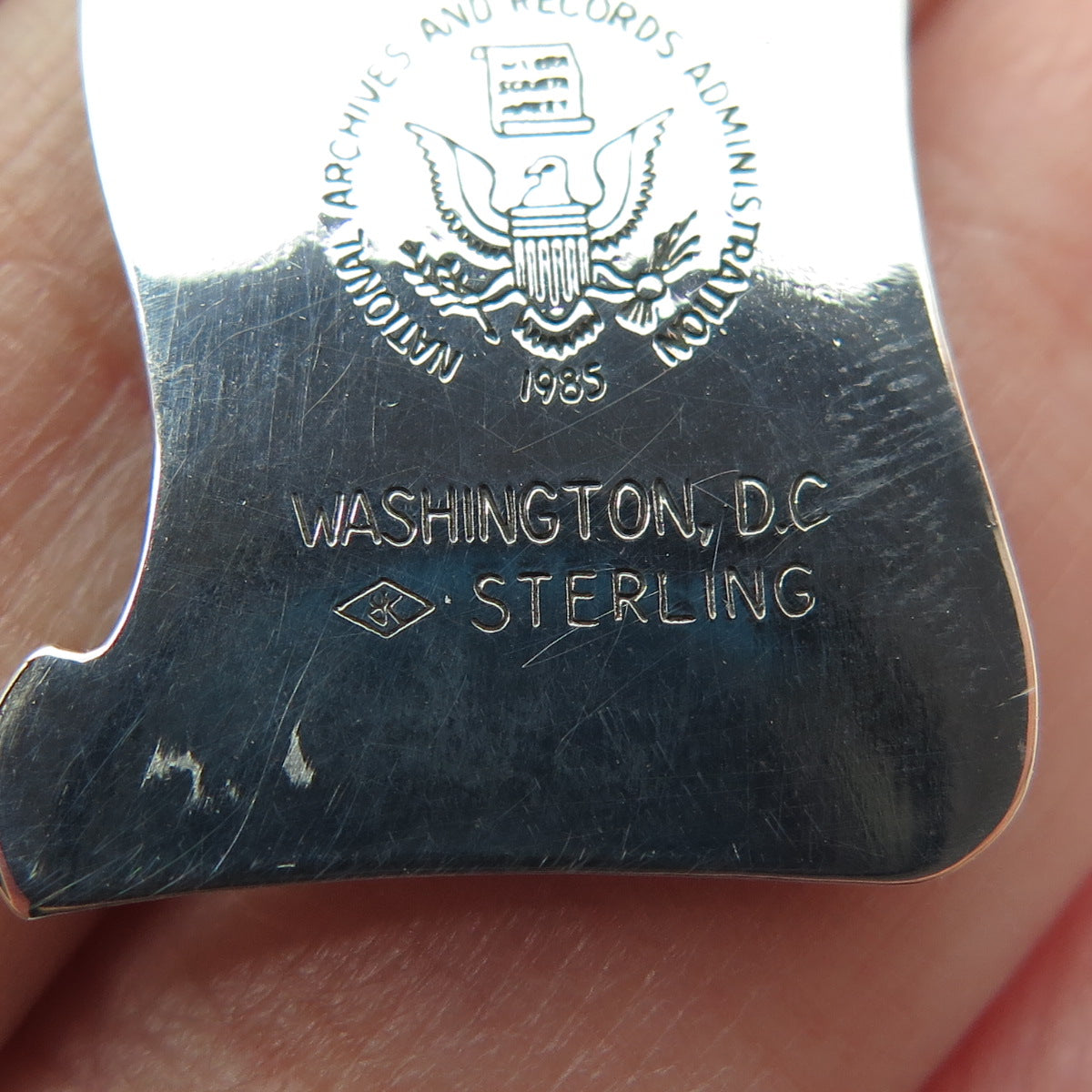 BATES & KLINKE 925 Sterling Vintage 1985 Washington D.C. US Constitution Pendant