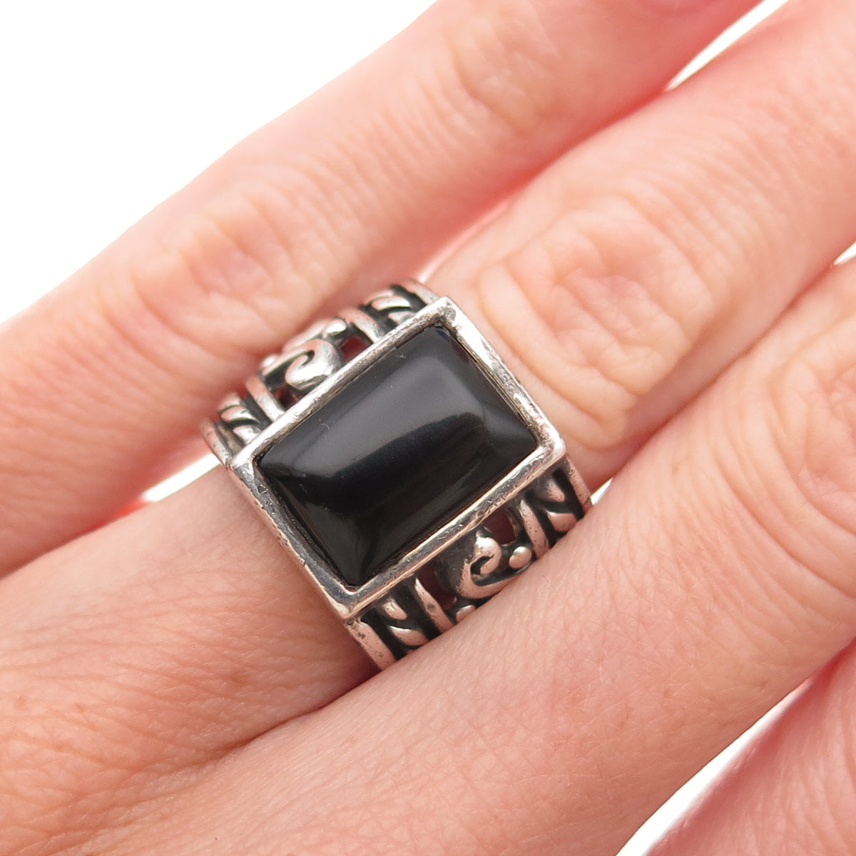 Silpada 925 Sterling Silver Vintage Real Black Onyx Oxidized Ring Size 5