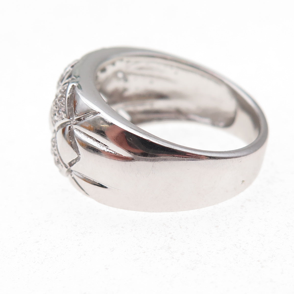 925 Sterling Silver Round-Cut C Z Ring Size 7.25