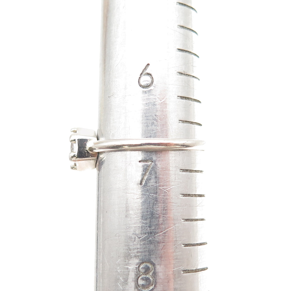 925 Sterling Silver Vintage Round-Cut C Z Engagement Ring Size 6.75