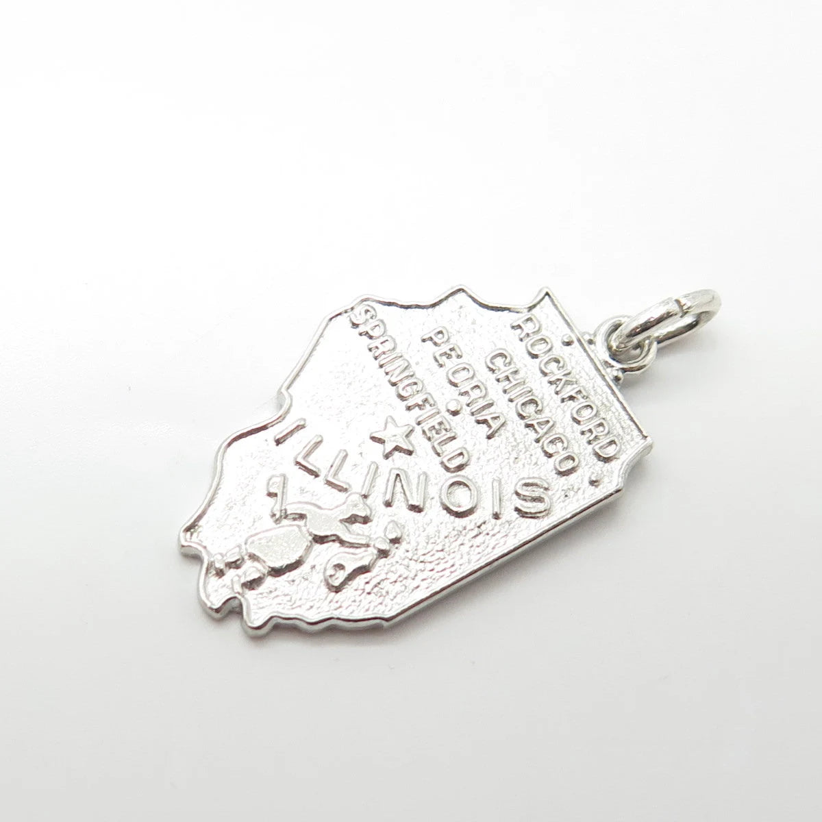 925 Sterling Silver Vintage Wells "Illinois" State Map Charm Pendant
