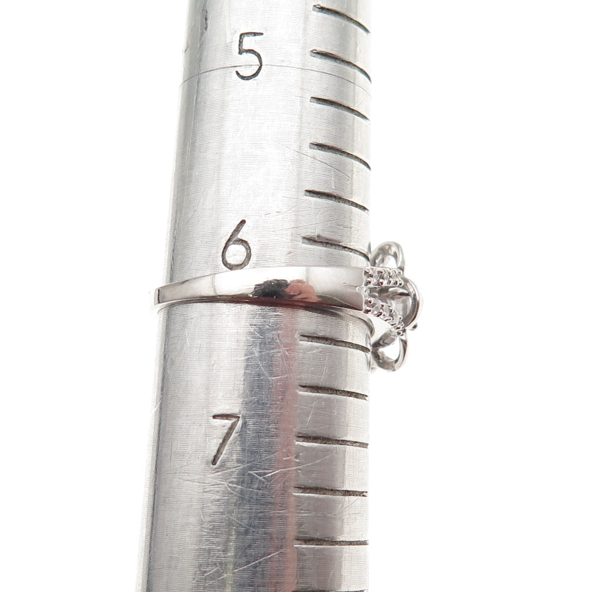 925 Sterling Silver Round-Cut C Z Flower Ring Size 6.25