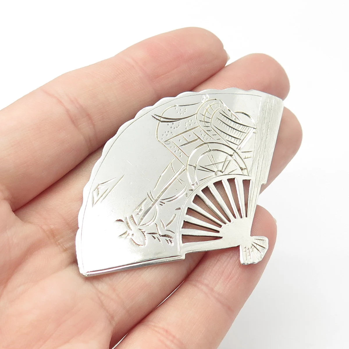 950 Silver Vintage Fan Etched Pin Brooch