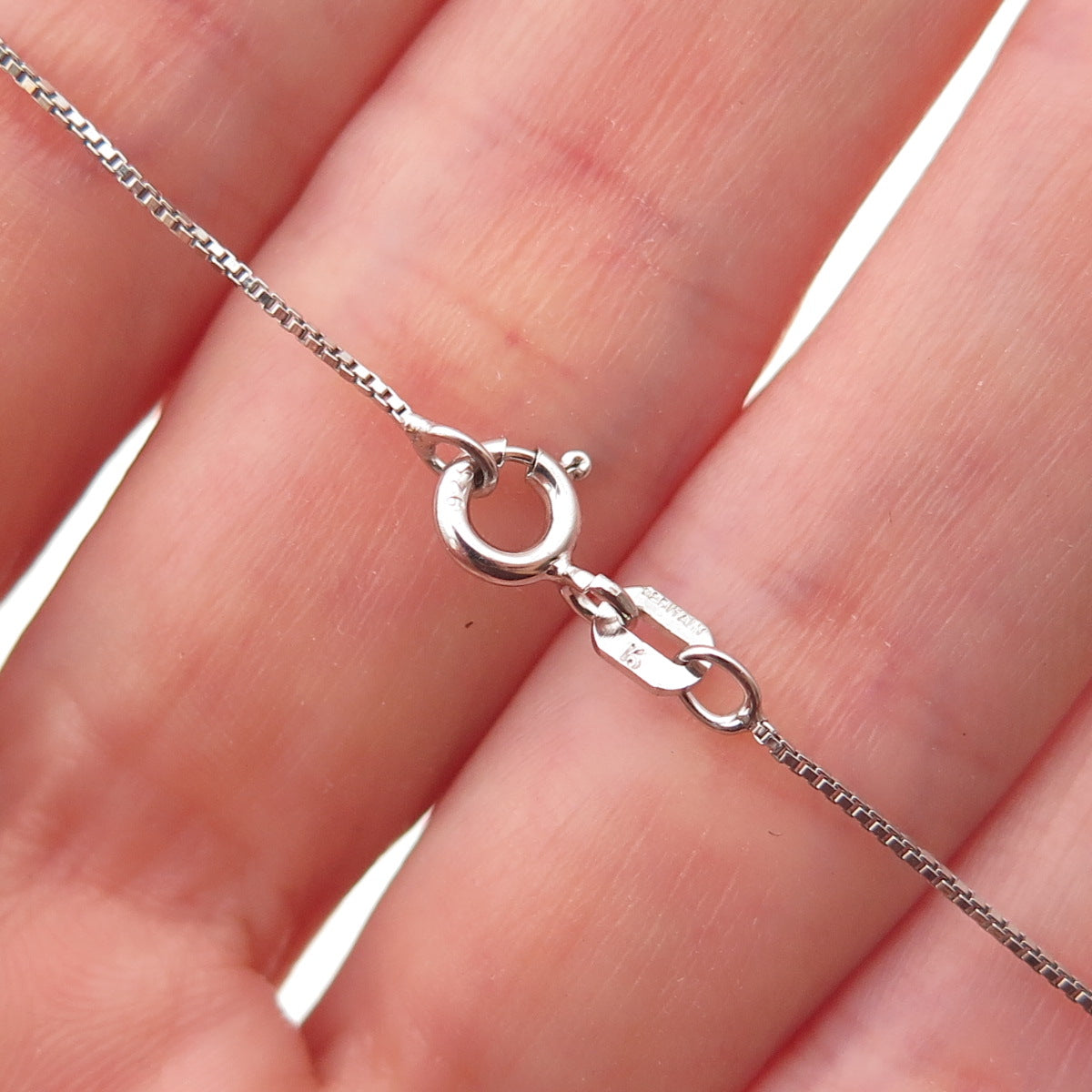 925 Sterling Silver Red Enamel Female Symbol Heart Box Chain Necklace 18"