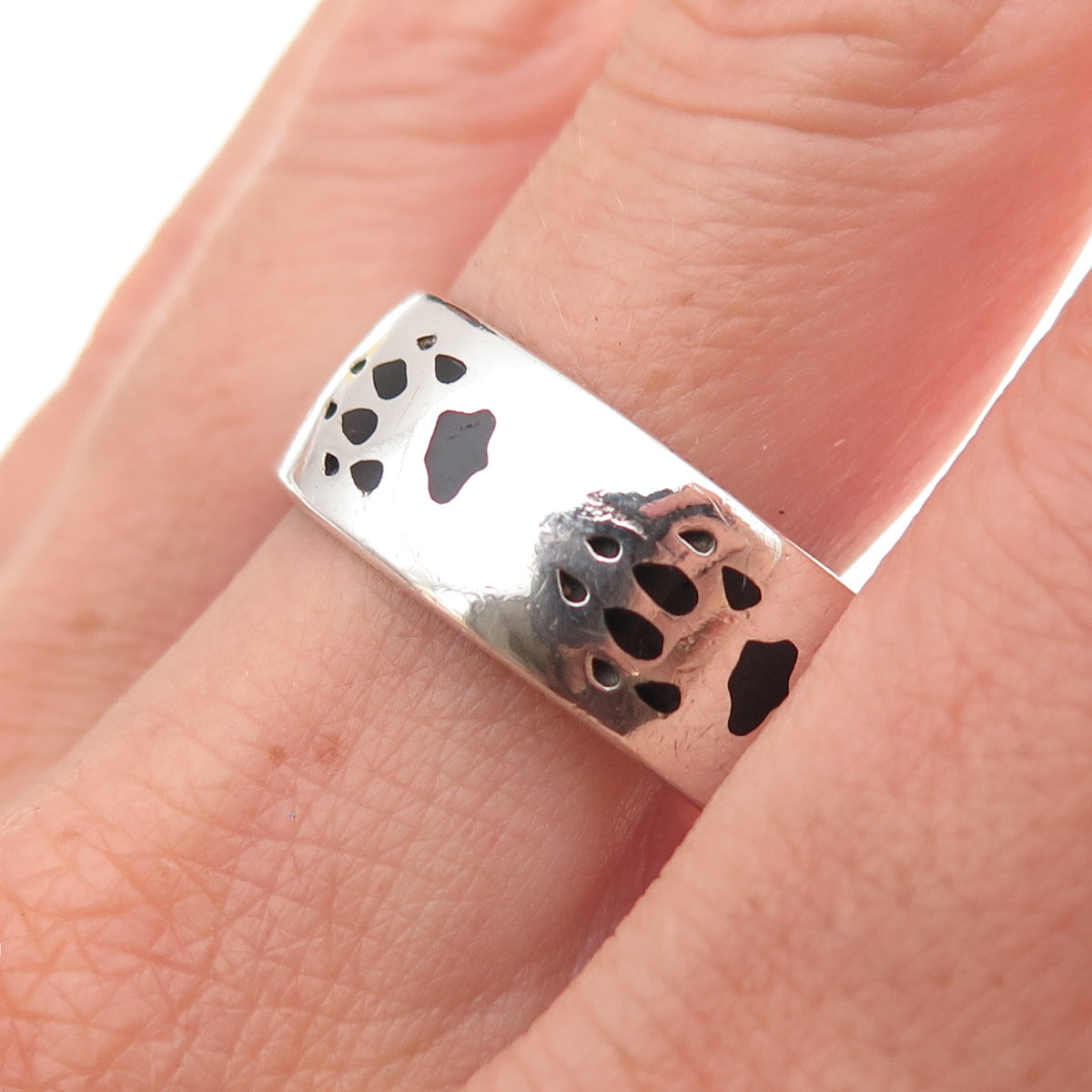 Silver Fox Old Pawn 925 Sterling Vintage Enamel Wolf Paw Band Ring Size 12