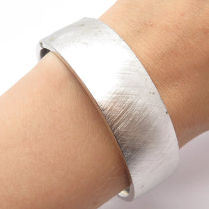 925 Sterling Silver Antique Textured Hinged Bangle Bracelet 7"