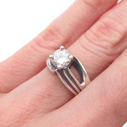 925 Sterling Silver Vintage Round-Cut C Z Modernist Oxidized Ring Size 6