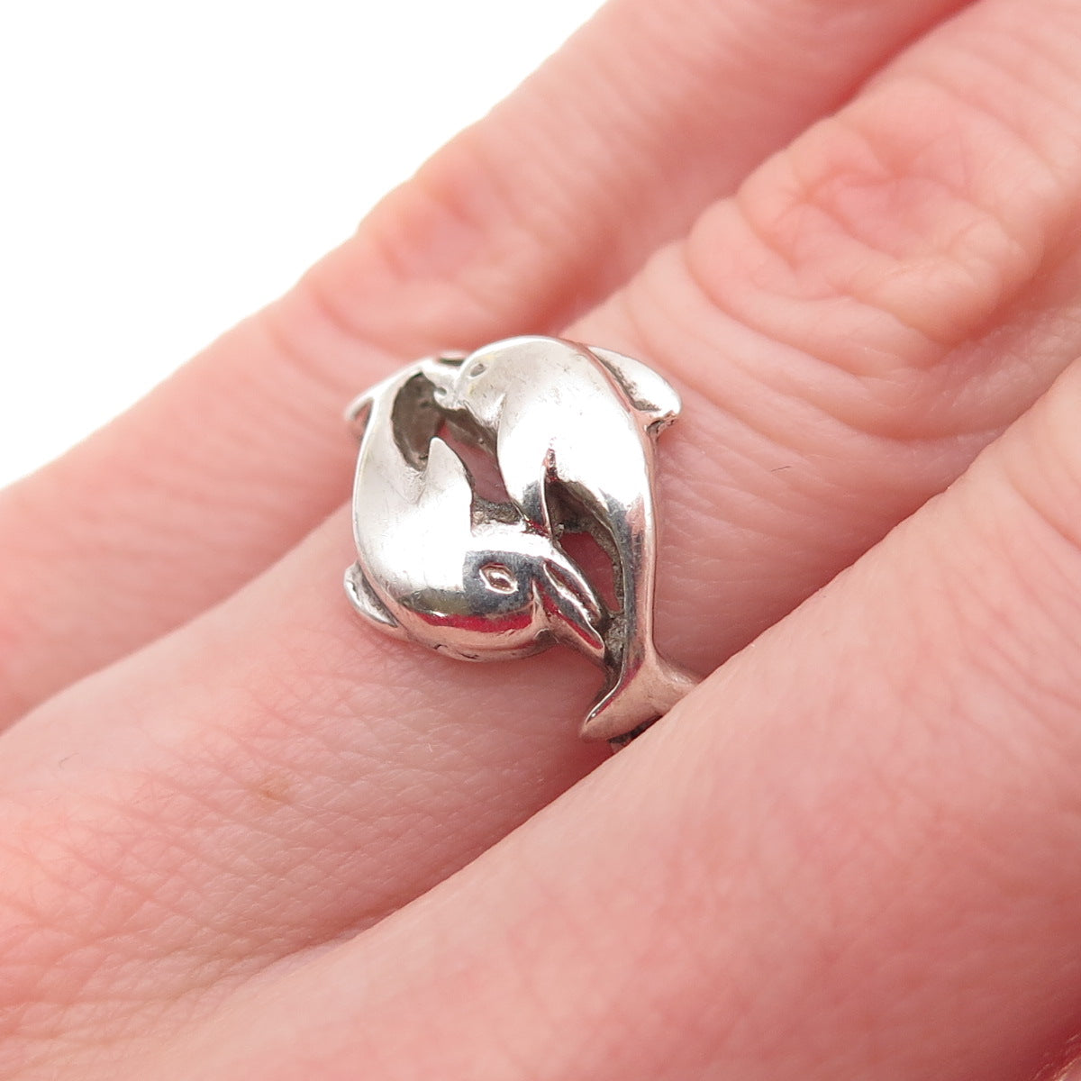 925 Sterling Silver Vintage Dolphin Couple Oxidized Ring Size 5