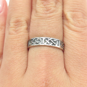 CHAPAL ZENRAY 925 Sterling Silver Vintage Celtic Knot Band Ring Size 8