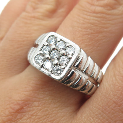 925 Sterling Silver Vintage Round-Cut Shaped C Z Ribbed Ring Size 11