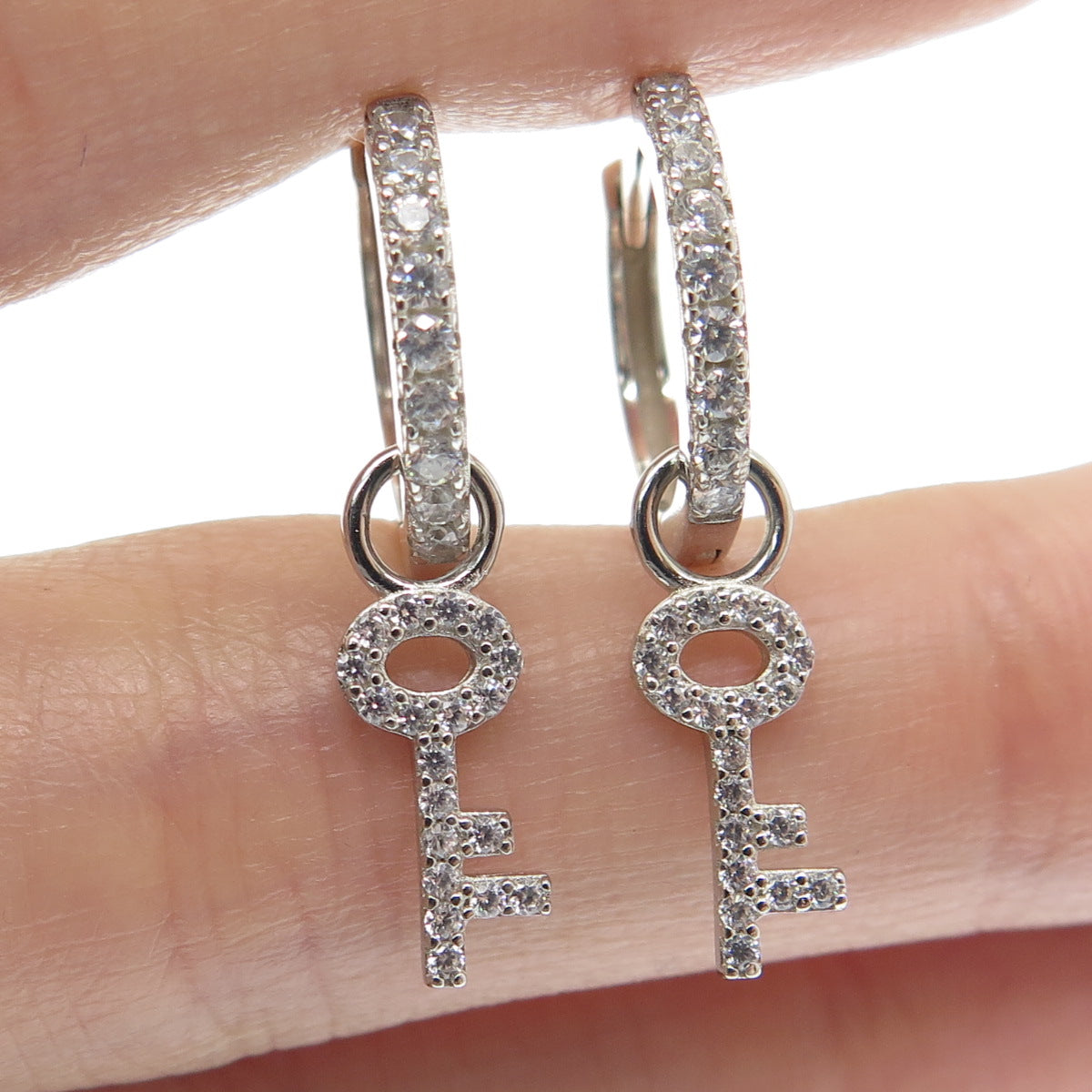 HAN 925 Sterling Silver Round-Cut C Z Key Charm Hoop Earrings