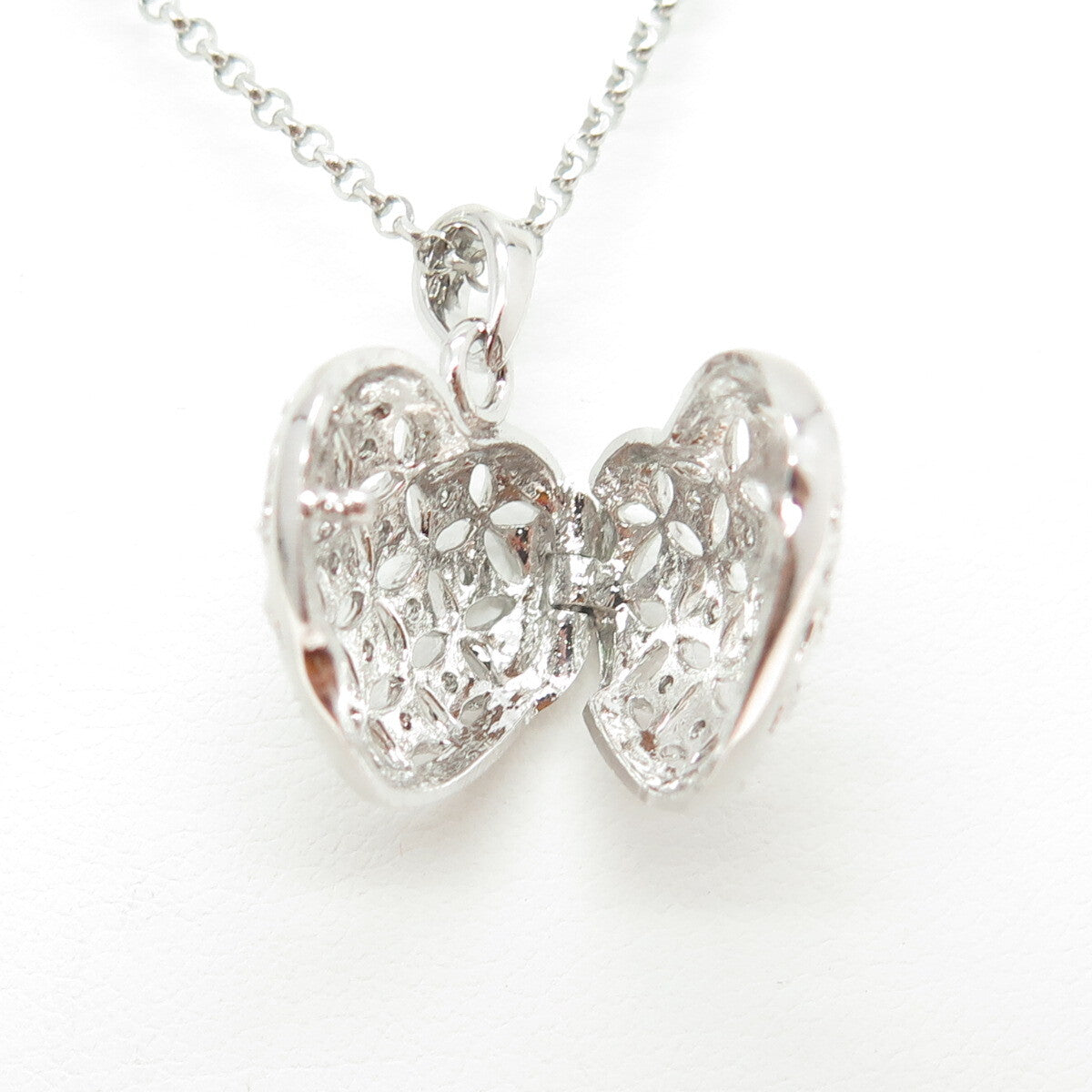 925 Sterling Silver Italy Round-Cut C Z Locket Heart Cable Chain Necklace 16"
