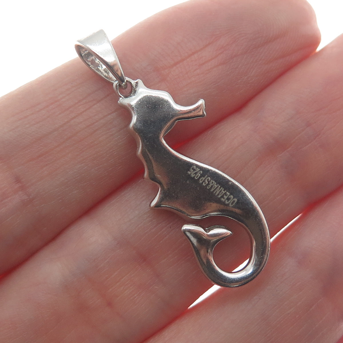 OCEANA & SP 925 Sterling Silver Real Blue Opal Gemstone Seahorse Pendant