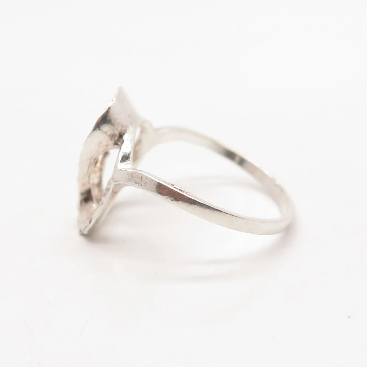925 Sterling Silver Vintage Textured Modernist Ring Size 6.75