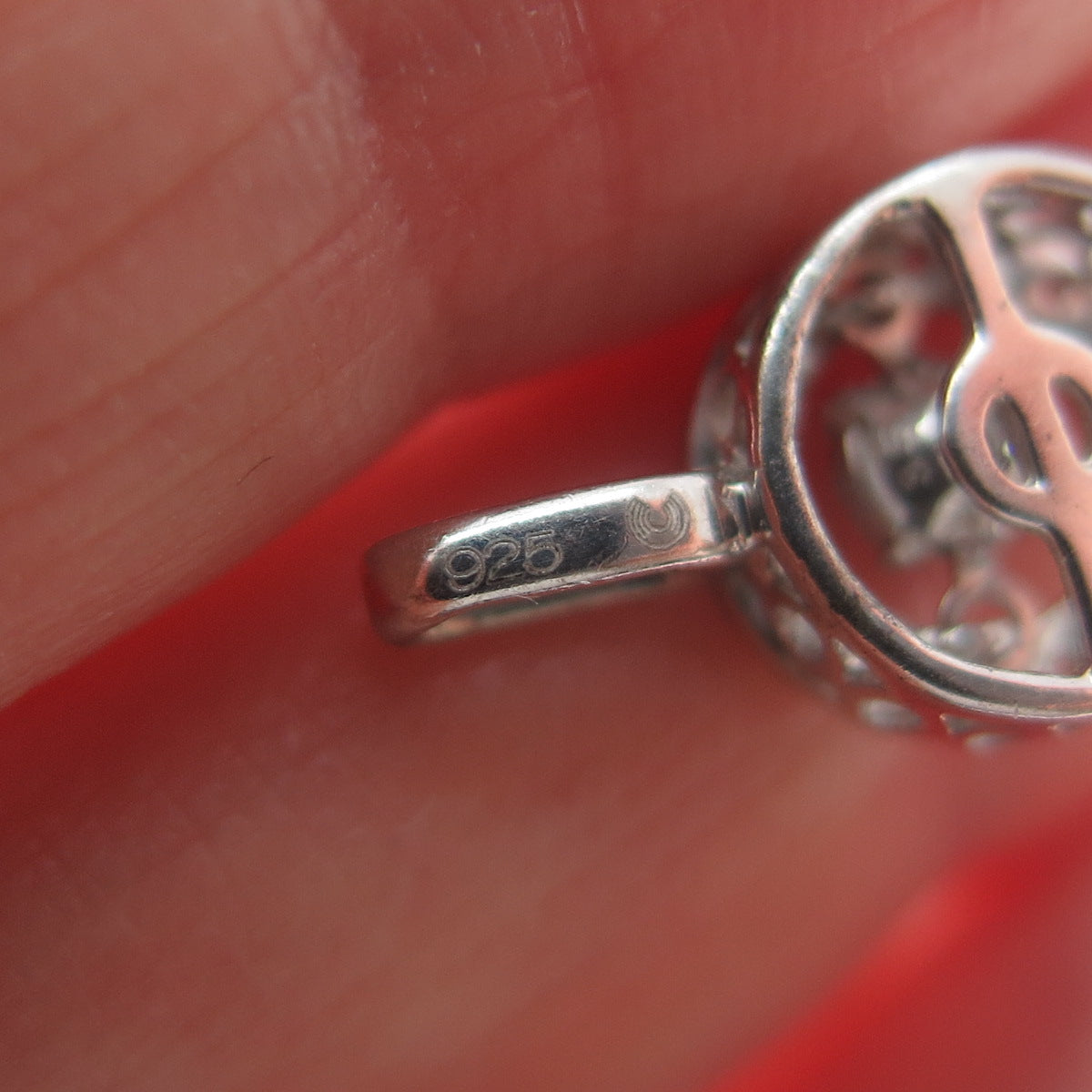 925 Sterling Silver Round-Cut Shaped C Z Sparkle Minimalist Pendant