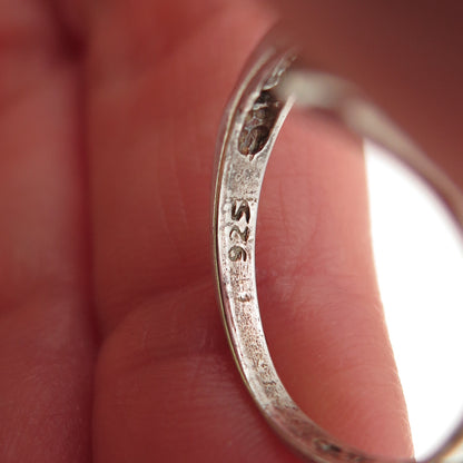 925 Sterling Silver Vintage V-Shape Oxidized Ring Size 6.5
