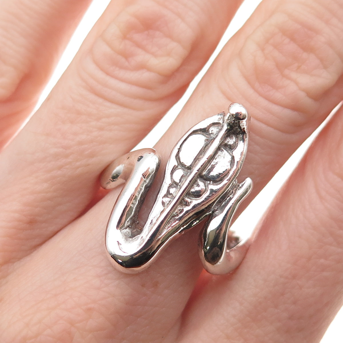 925 Sterling Silver Vintage Cobra Snake Oxidized Ring Size 9
