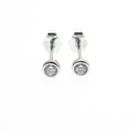 925 Sterling Silver Round-Cut Shaped C Z Stud Earrings