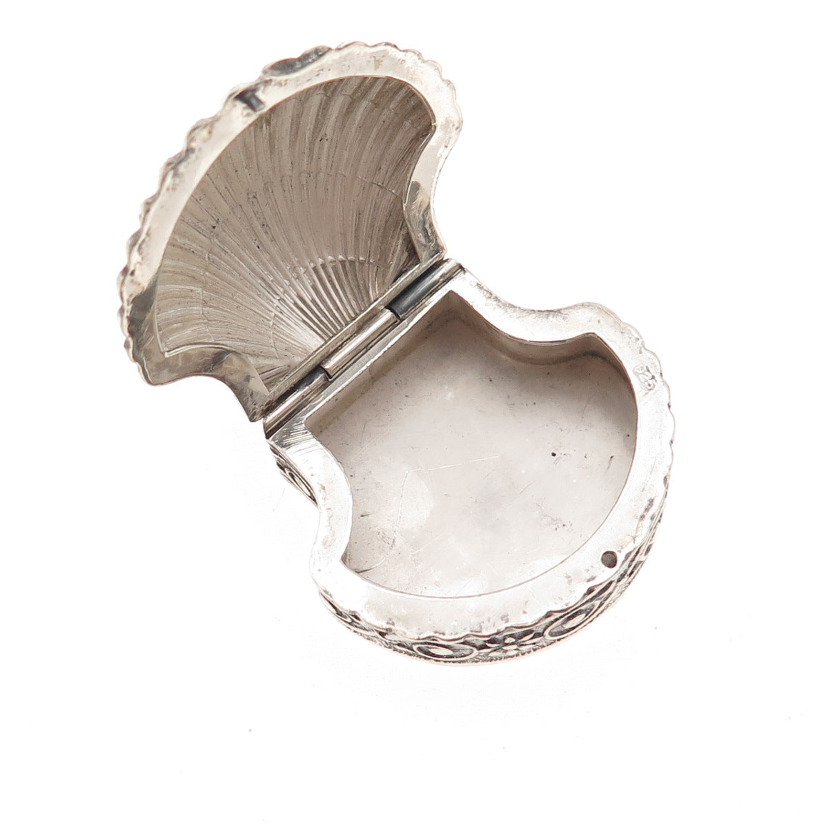 925 Sterling Silver Vintage Seashell Oxidized Pill / Snuff Box