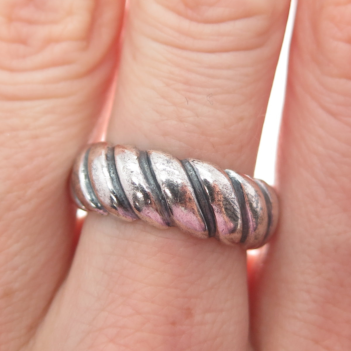 925 Sterling Silver Vintage Twisted Rope Band Oxidized Ring Size 6.5