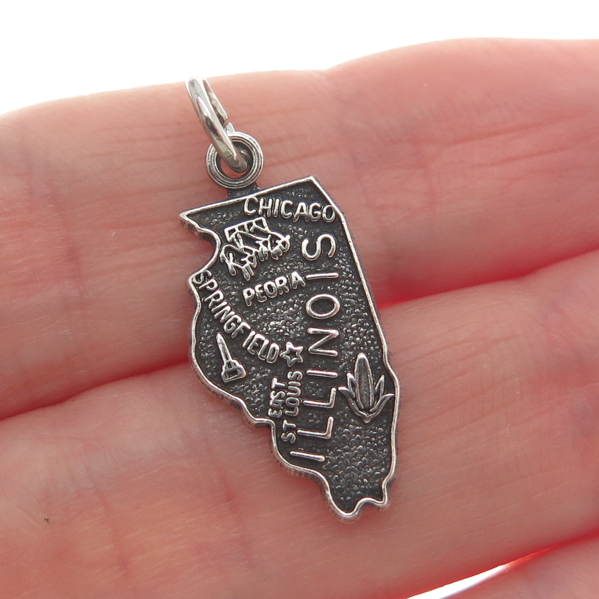 FRENCH & FRANKLIN Sterling Silver Vintage Illinois Oxidized Minimalist Pendant