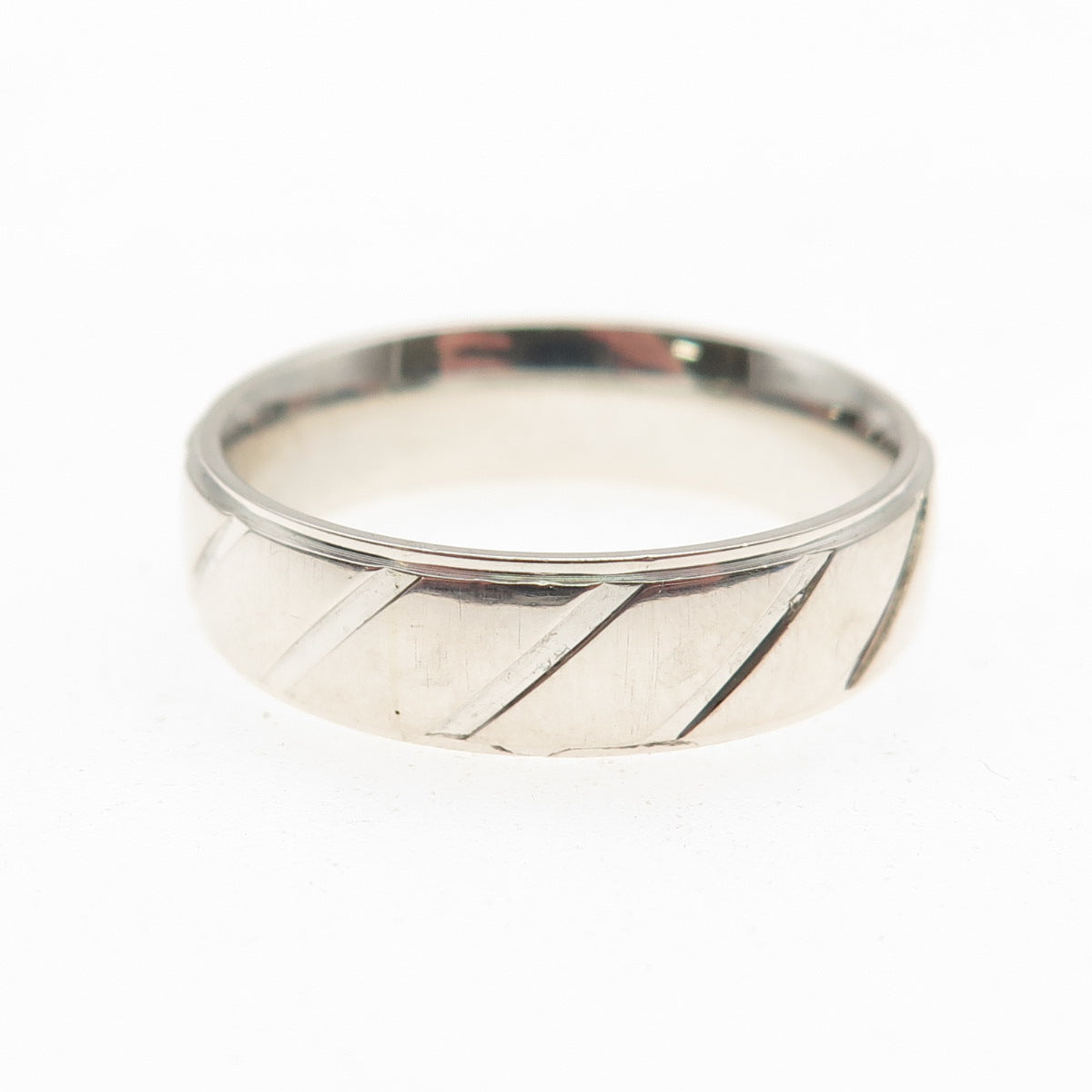 925 Sterling Silver Lined Band Ring Size 10.5