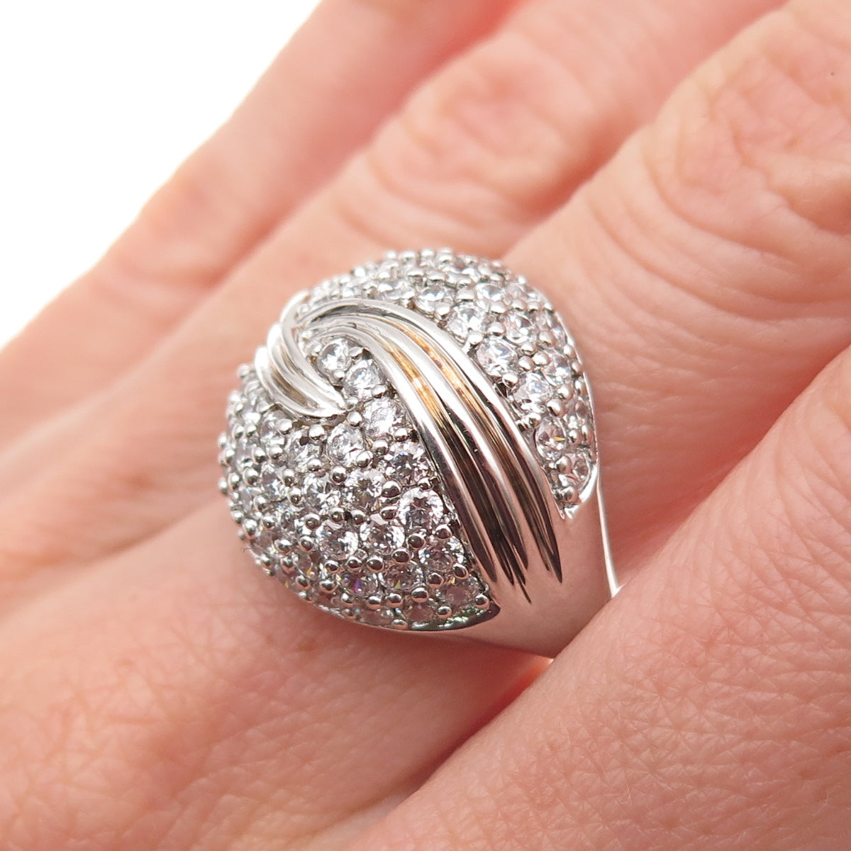 925 Sterling Silver Round-Cut C Z Yin Yang Ring Size 7.25