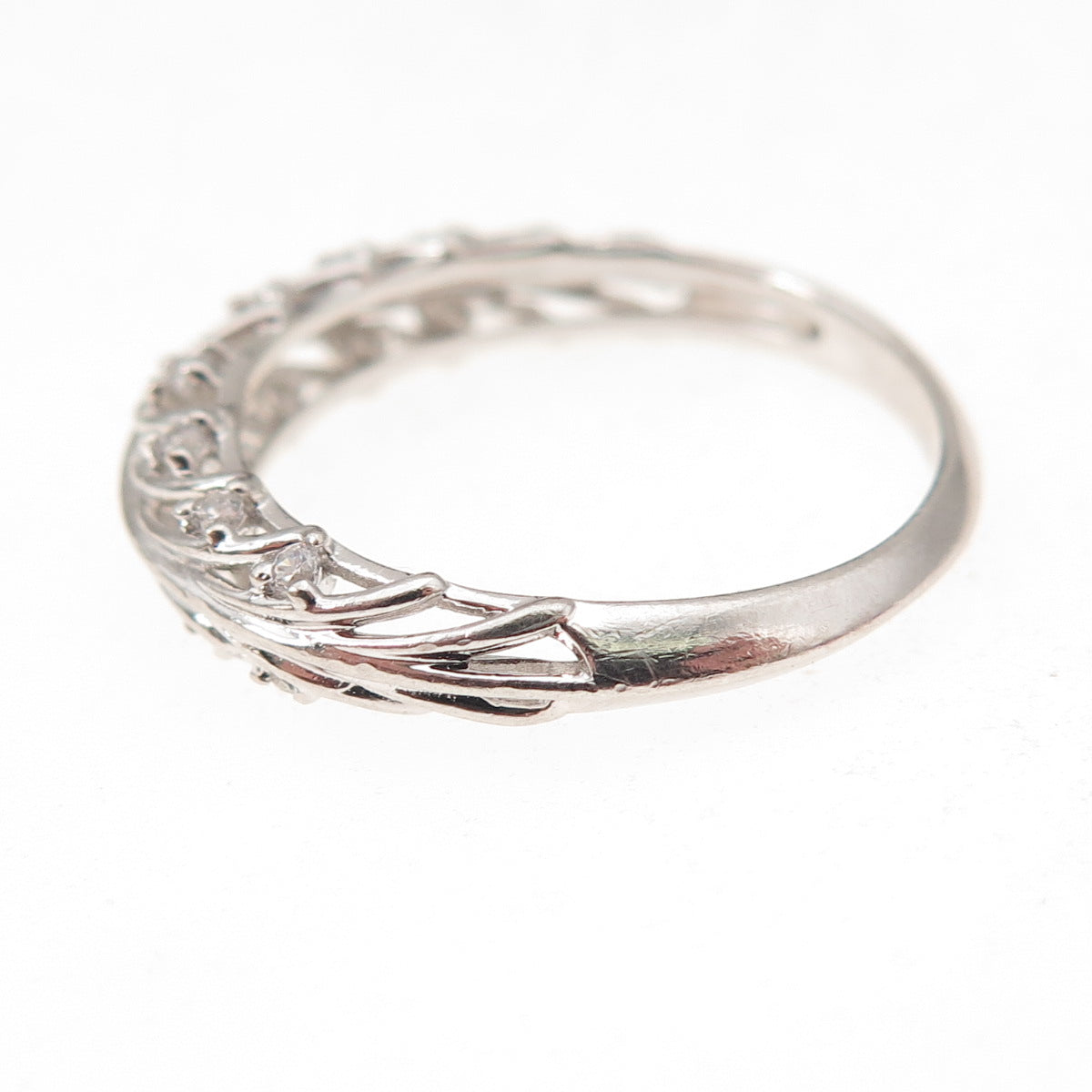 Jeulia 925 Sterling Silver Round-Cut C Z Ring Size 8