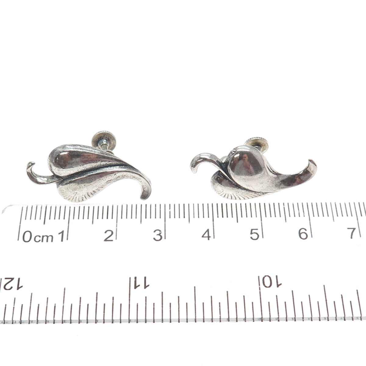 925 Sterling Silver Vintage Modernist Floral Leaf Oxidized Screw Back Earrings