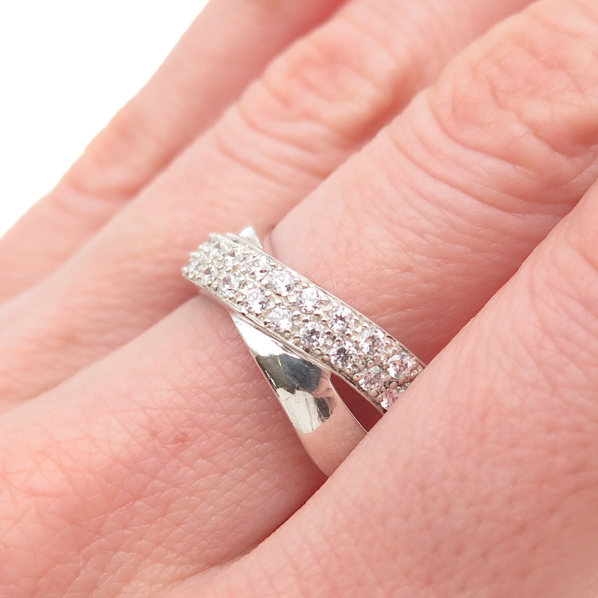 925 Sterling Silver Round-Cut C Z Crisscross Ring Size 8.25