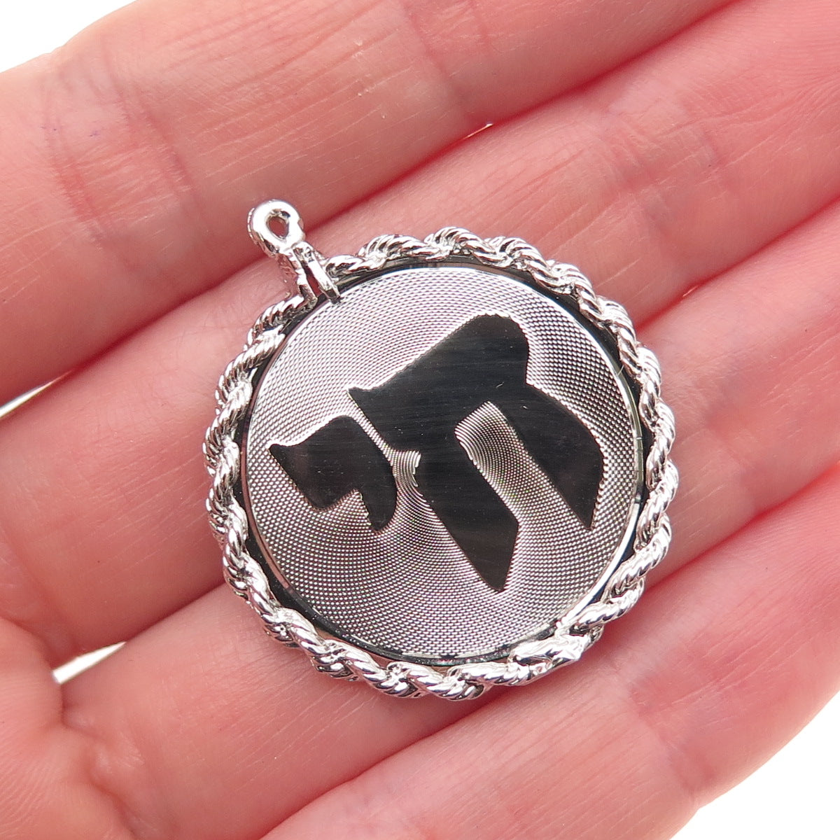 925 Sterling Silver Vintage Chai Judaica Charm Pendant