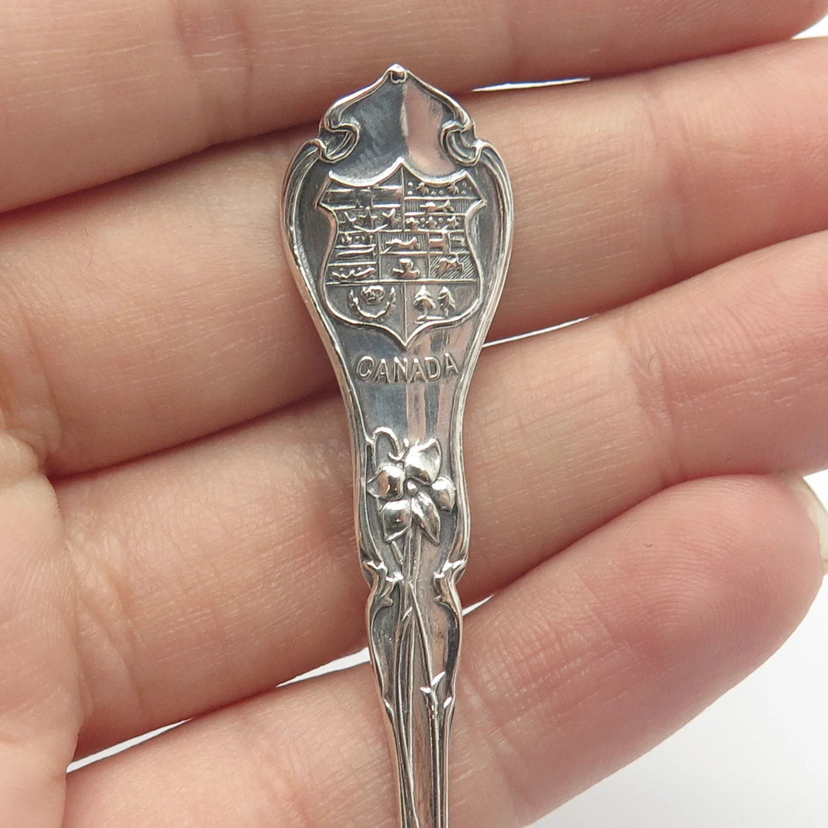 925 Sterling Silver Antique Canada Port Arthur Floral Tea Spoon