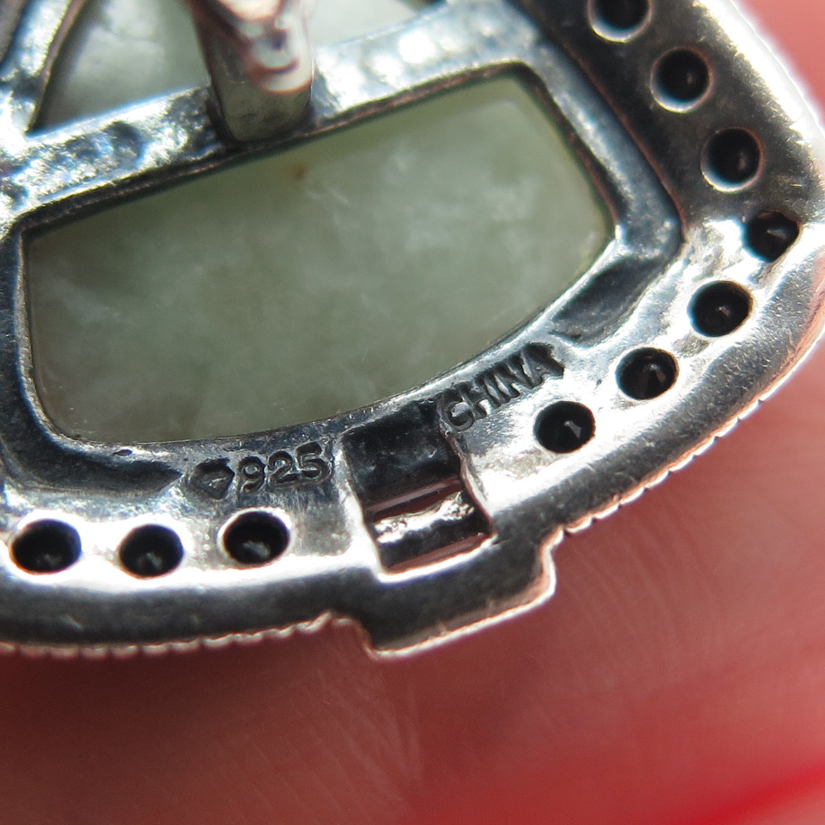 925 Sterling Silver Vintage Real Jade Black Spinel & C Z Triangle Pendant